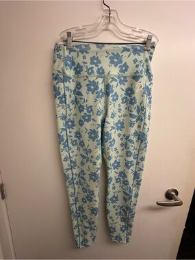 Peloton Leggings (Size L)